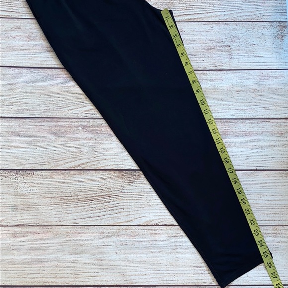 Fabletics Black Drawstring Pants - Picture 10 of 10